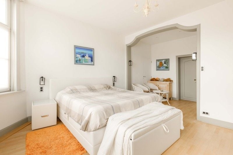 I am looking for 🙂 45+ people to share a beautiful home together in - 2