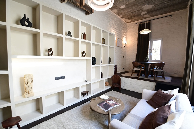 House of Co - Schedule: 2nd floor Room 2 - 2