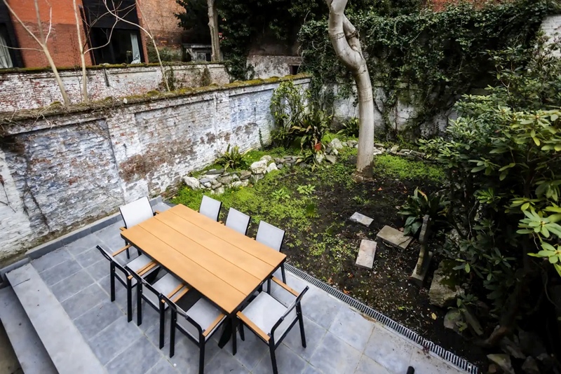 Ommeganck: Beautiful Renovated Mansion - 4