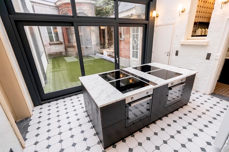 House of Co - Old Brick: Studio 9 - 5