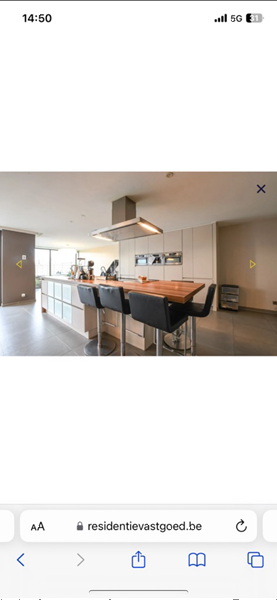 2 separate rooms available - 4