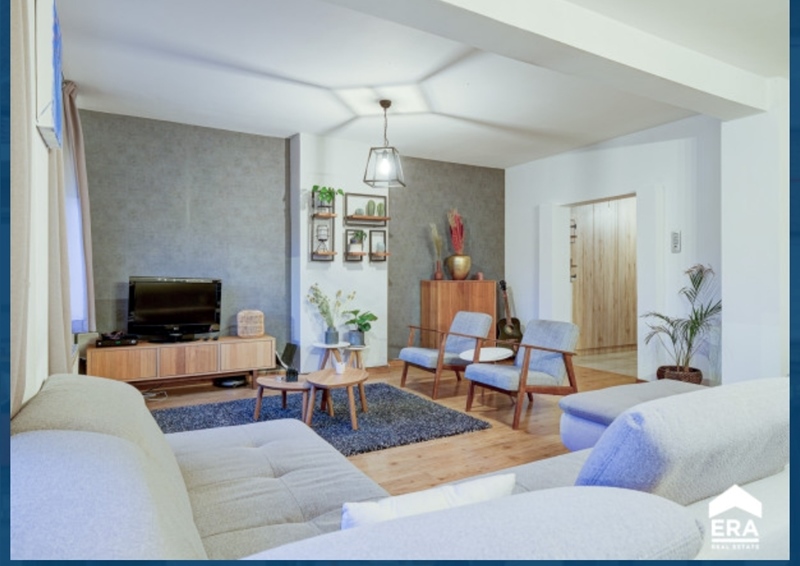 Apartment with Scandinavian decor - 3