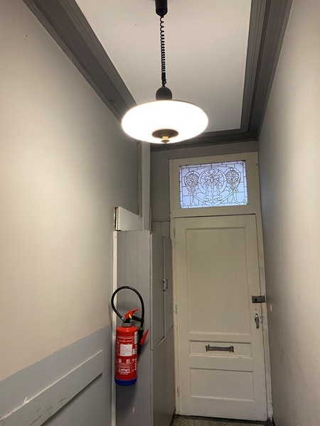 Room available in house to share with 22 year old student - 3