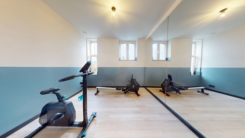 Krijgslaan: Renovated Mansion in city Centre - 5