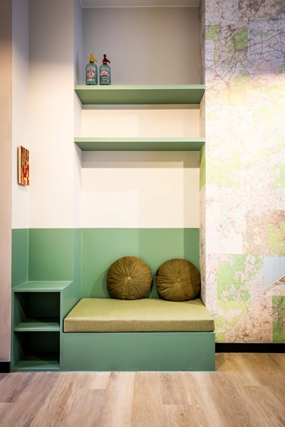 Lamoraal van Egmont: Modern mansion - 3