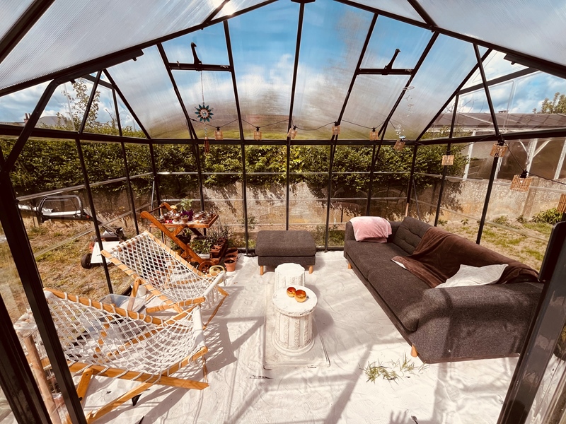 Large house with an even larger garden - 5