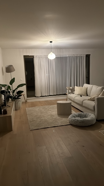 Modern 2-Bedroom Apartment with Sunny Terrace – Available fo - 2