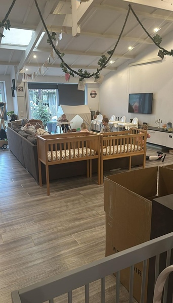 Looking for a cool roommate - 5