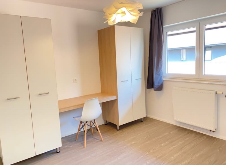 1 room in a 5-person shared apartment - 4