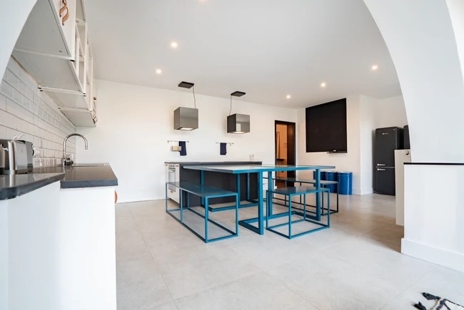 Coliving Henri with private shower - 5