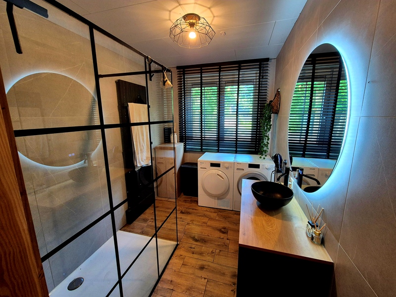 Quiet house in a forest - 4