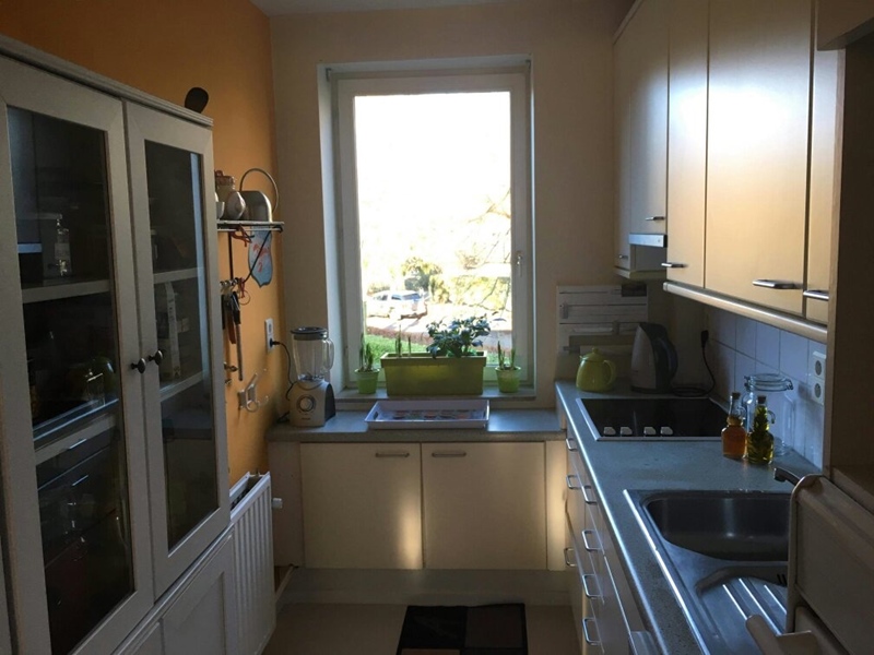 1 co-resident Age 35-60+ approximately early 2026 - 3