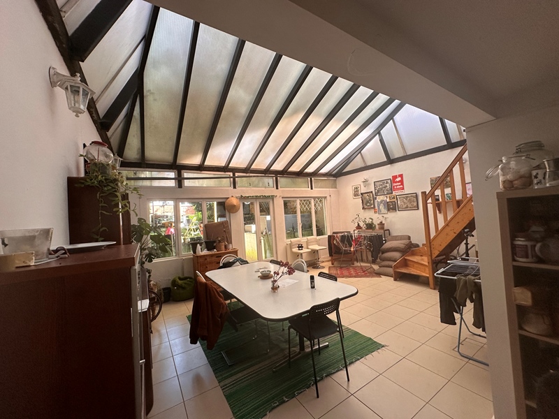 Spacious apartment in Molenbeek - 2