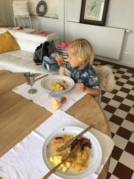 Looking for a new home with another lady - 2