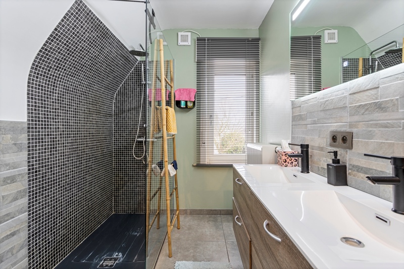 Nice spontaneous man wants to share a house - 5