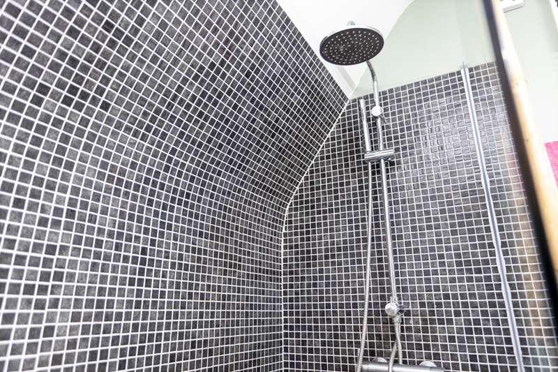 Nice spontaneous man wants to share a house - 4