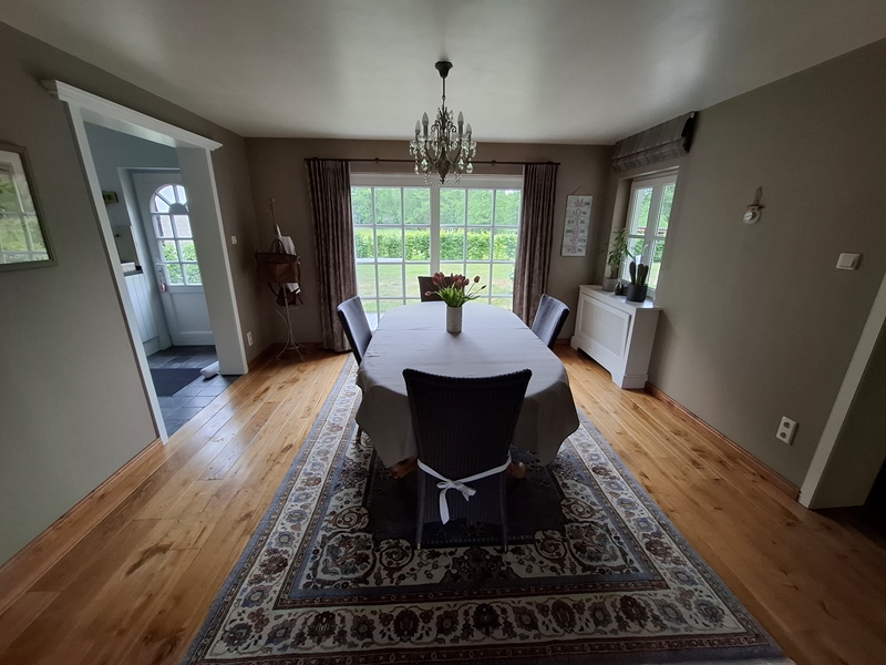 More fun with 2 than alone - 4