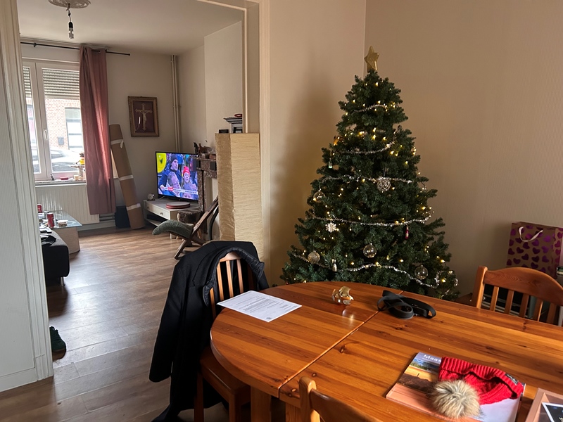 Centrally located house with large backyard - 2