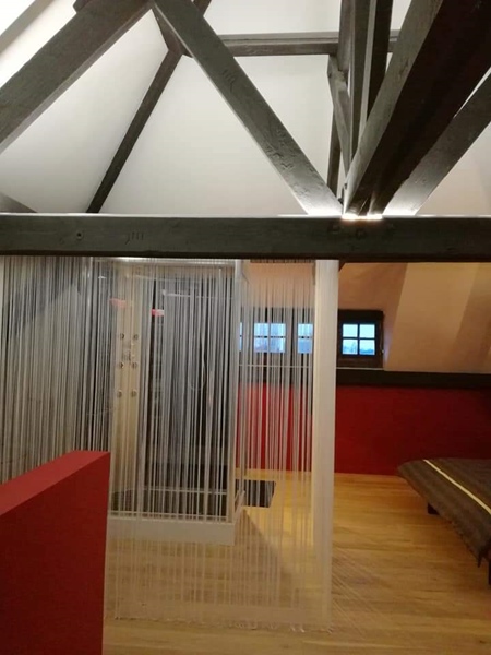 A beautiful attic with private bathroom - 4