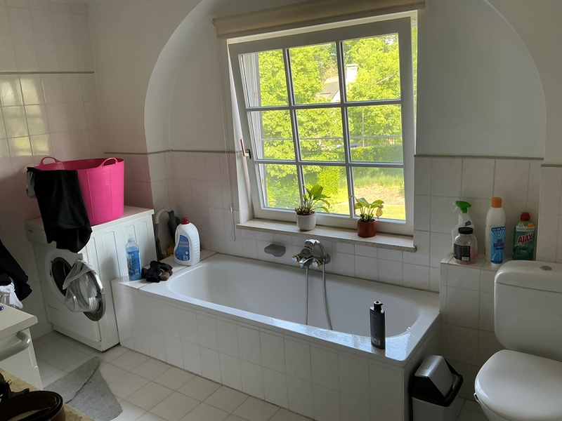 Large room with private bathroom close to nature with large garden - 3